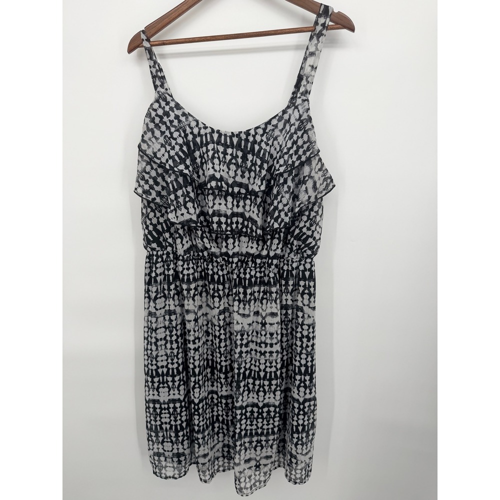 Faded Glory Sleeveless Dress Women 3X Black White Geometric Ruffle Excellent
